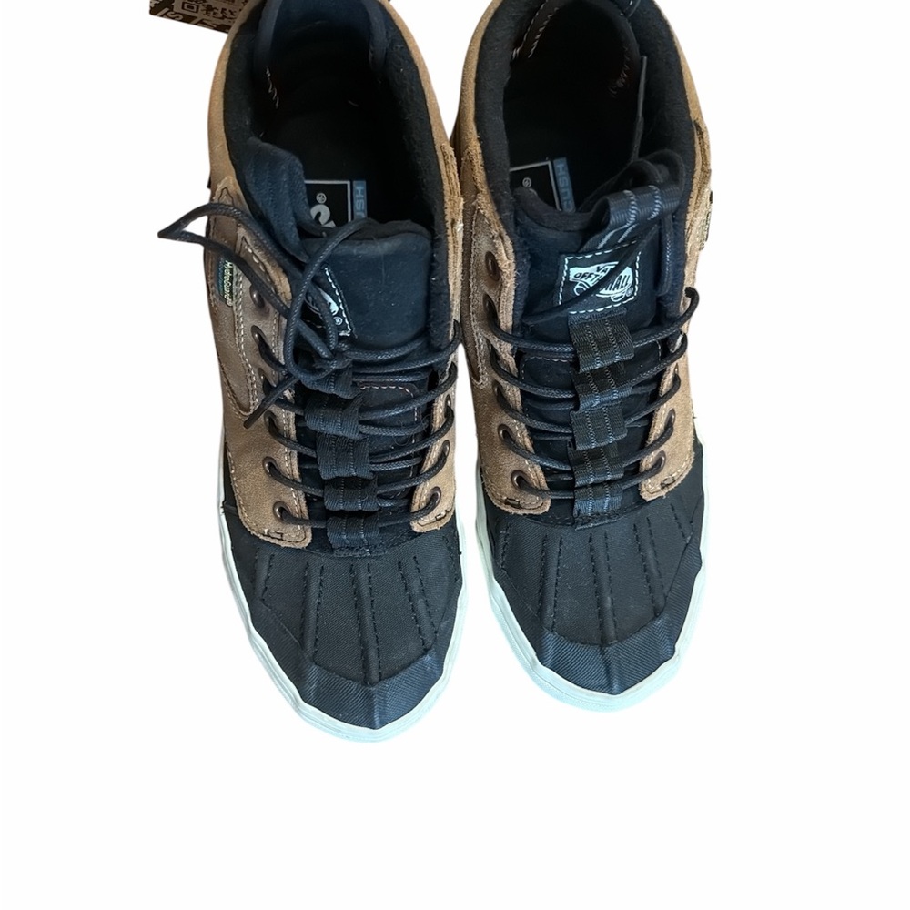 Vans Men's Black and Brown High-Top Sneakers